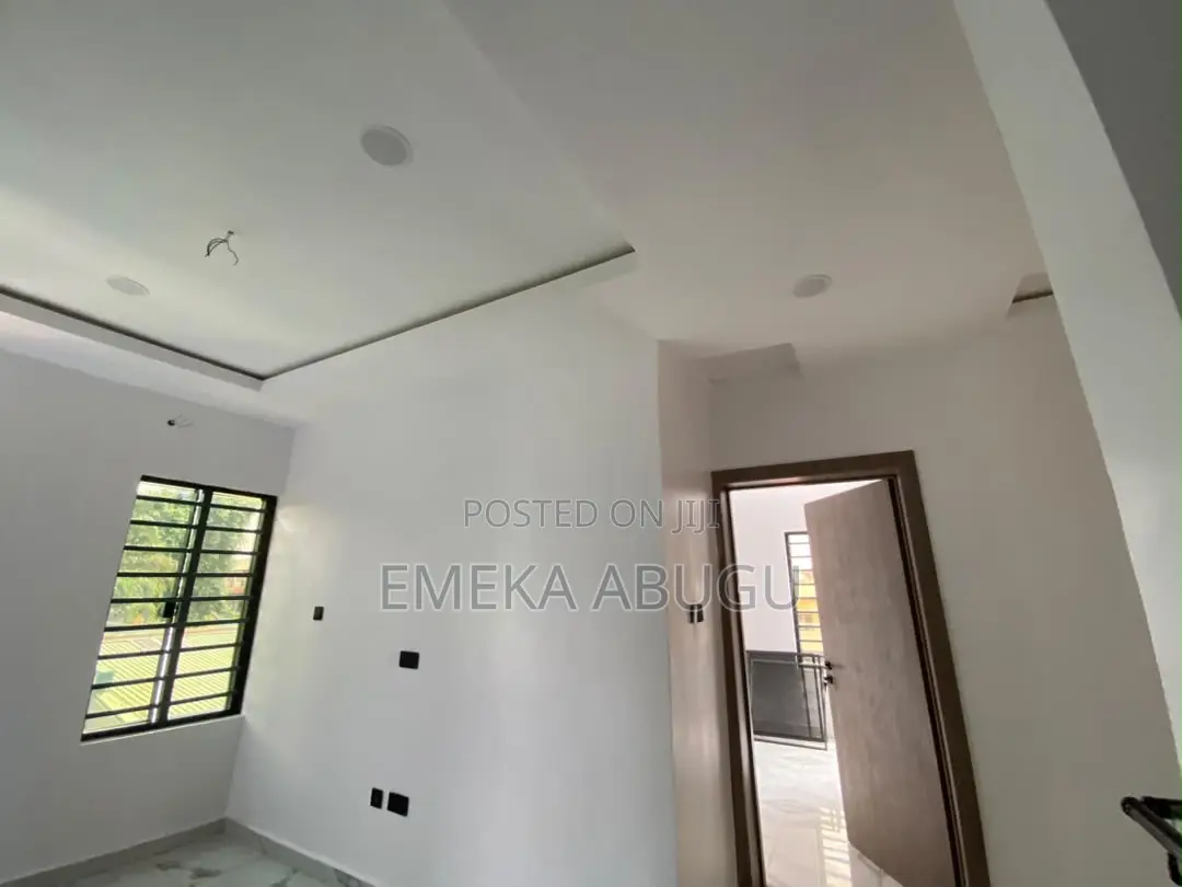 4bdrm Duplex in Legacy Estate, Akobo for rent