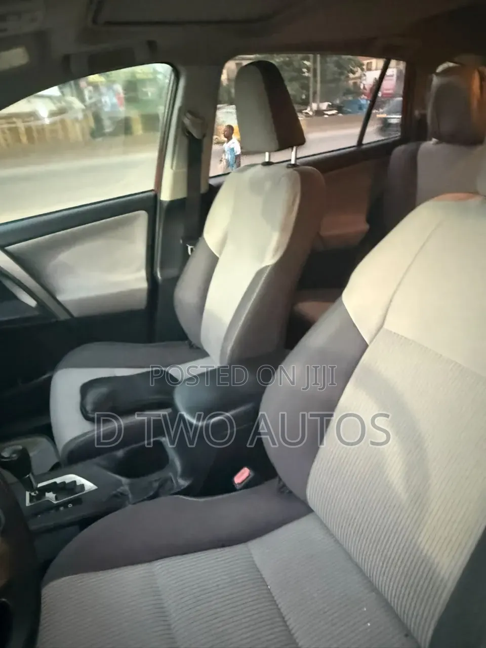 Toyota RAV4 2015 Red