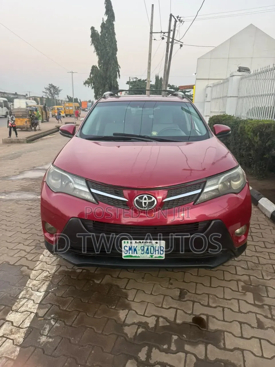 Toyota RAV4 2015 Red