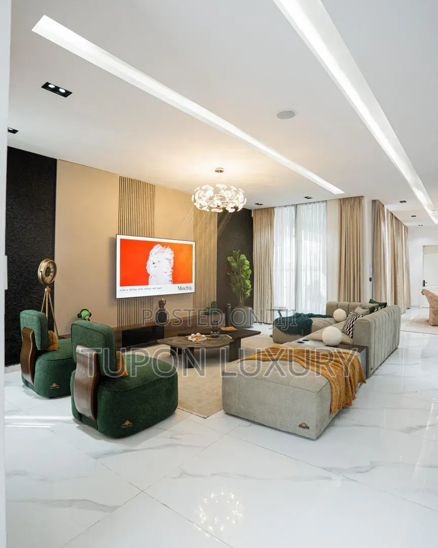 5 BEDROOM SELF COMPOUND With Cinema, Pool, Gym, Ps5,Bathtub Snooker
