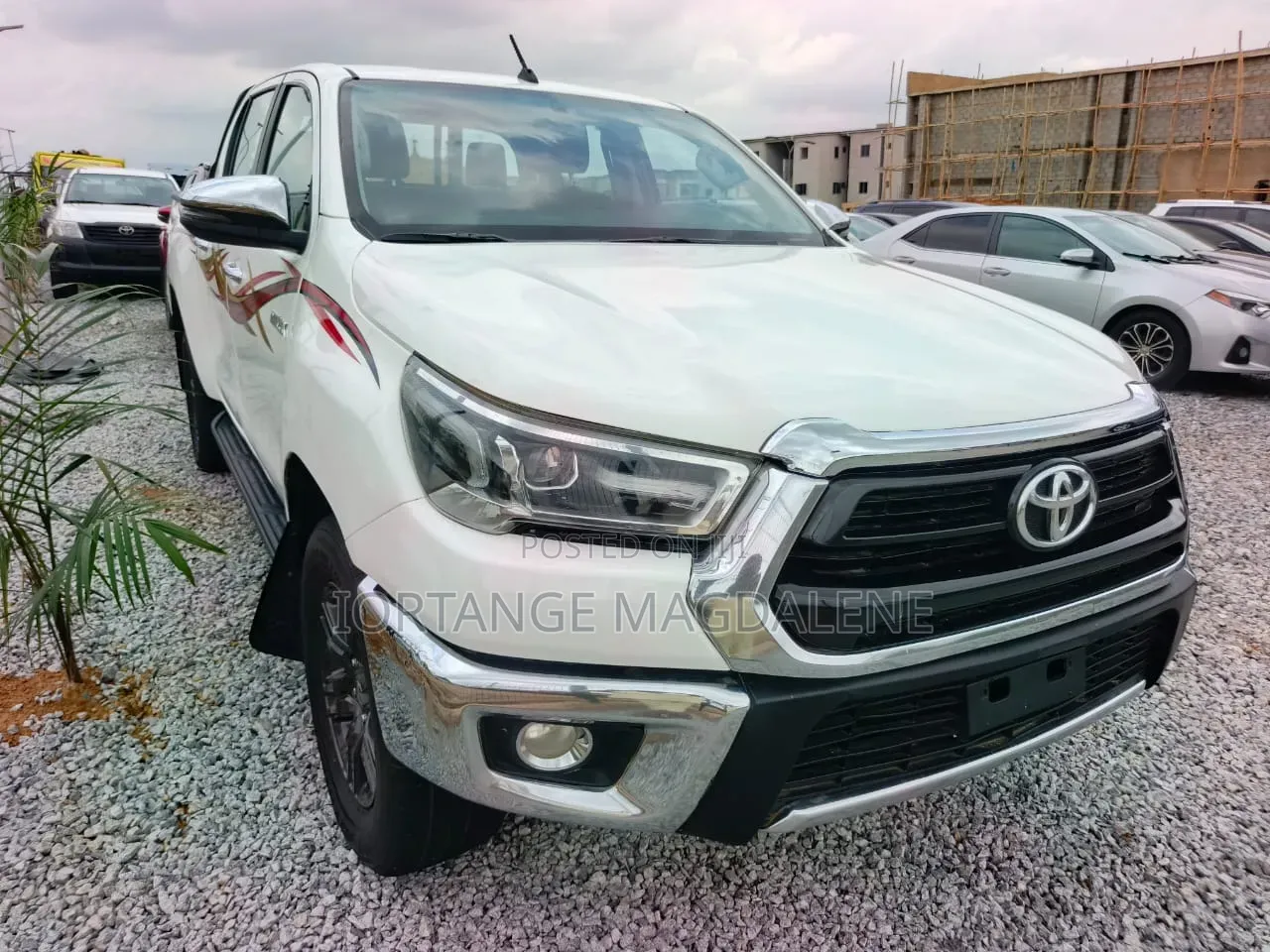 Toyota Hilux 2017 White