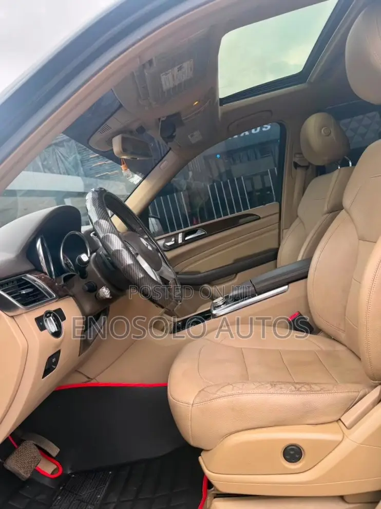 Mercedes-Benz M Class ML350 4MATIC 4dr SUV AWD (3.5L 6cyl 7A) 2015