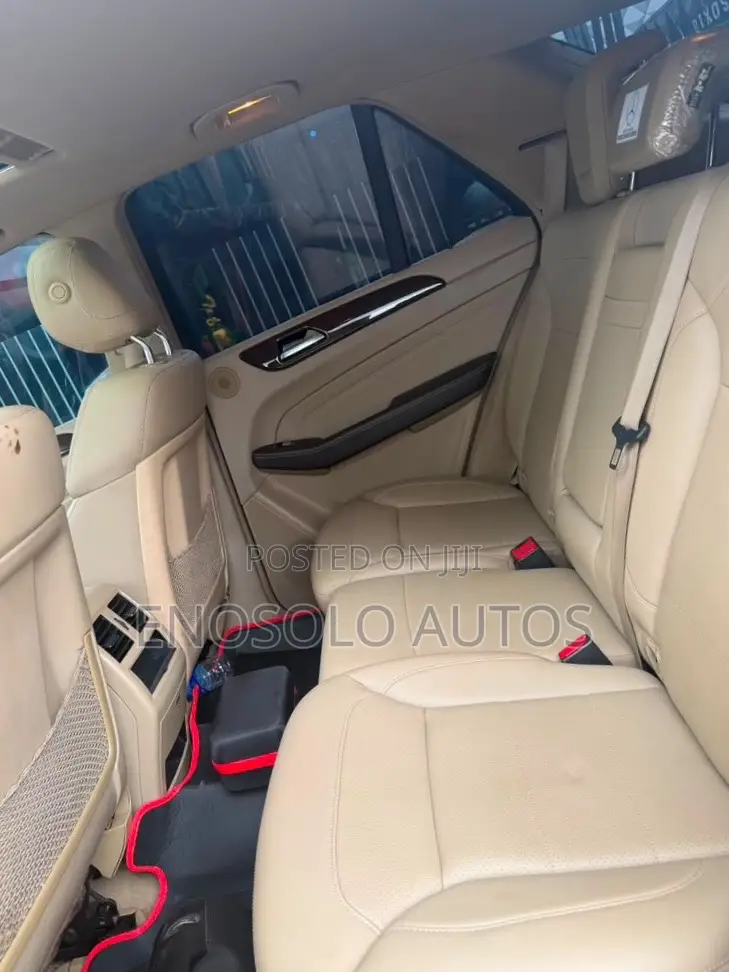 Mercedes-Benz M Class ML350 4MATIC 4dr SUV AWD (3.5L 6cyl 7A) 2015