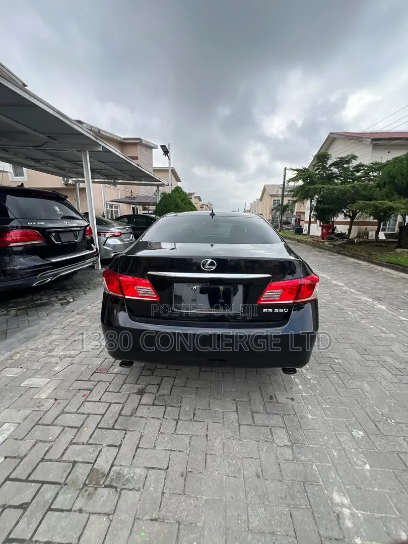 Lexus ES 2012 Black