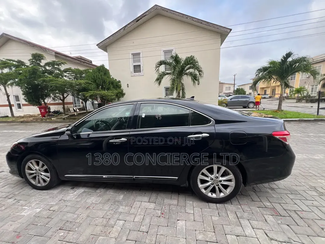 Lexus ES 2012 Black