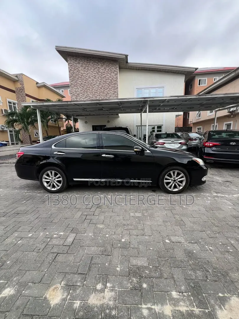 Lexus ES 2012 Black