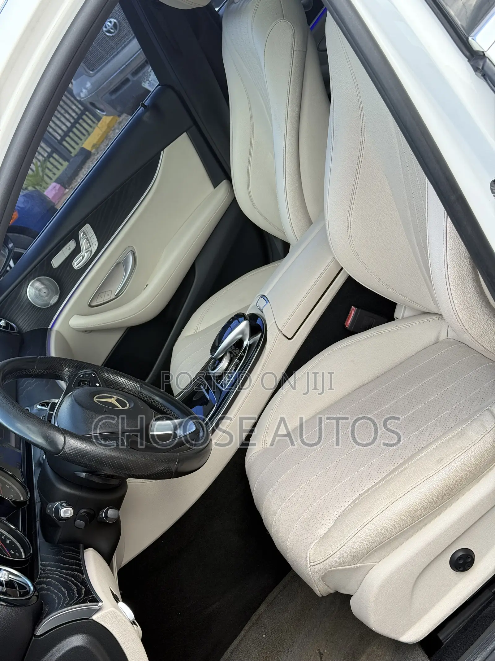 Mercedes-Benz E300 2017 White