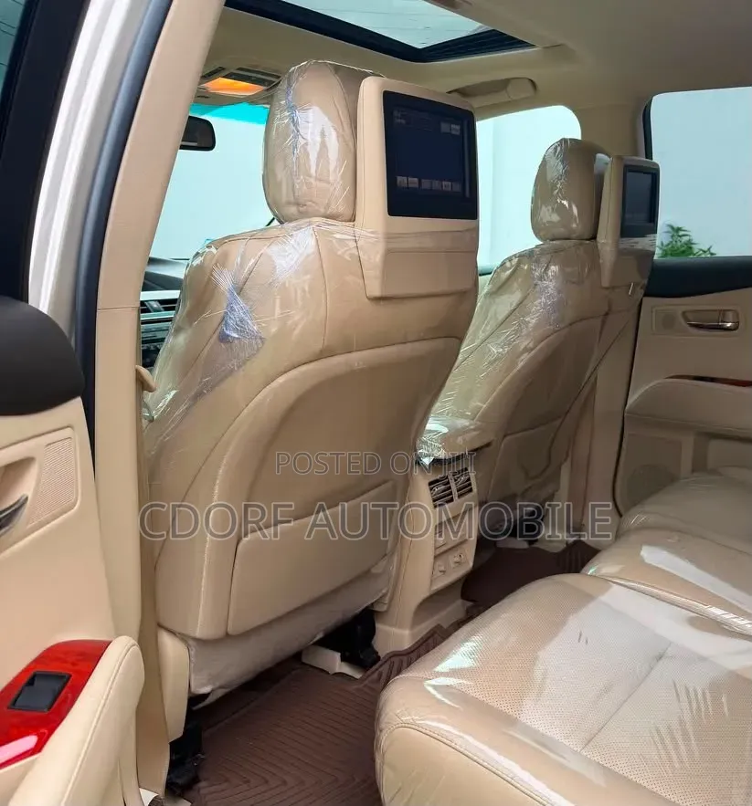 Lexus RX 2011 Gold