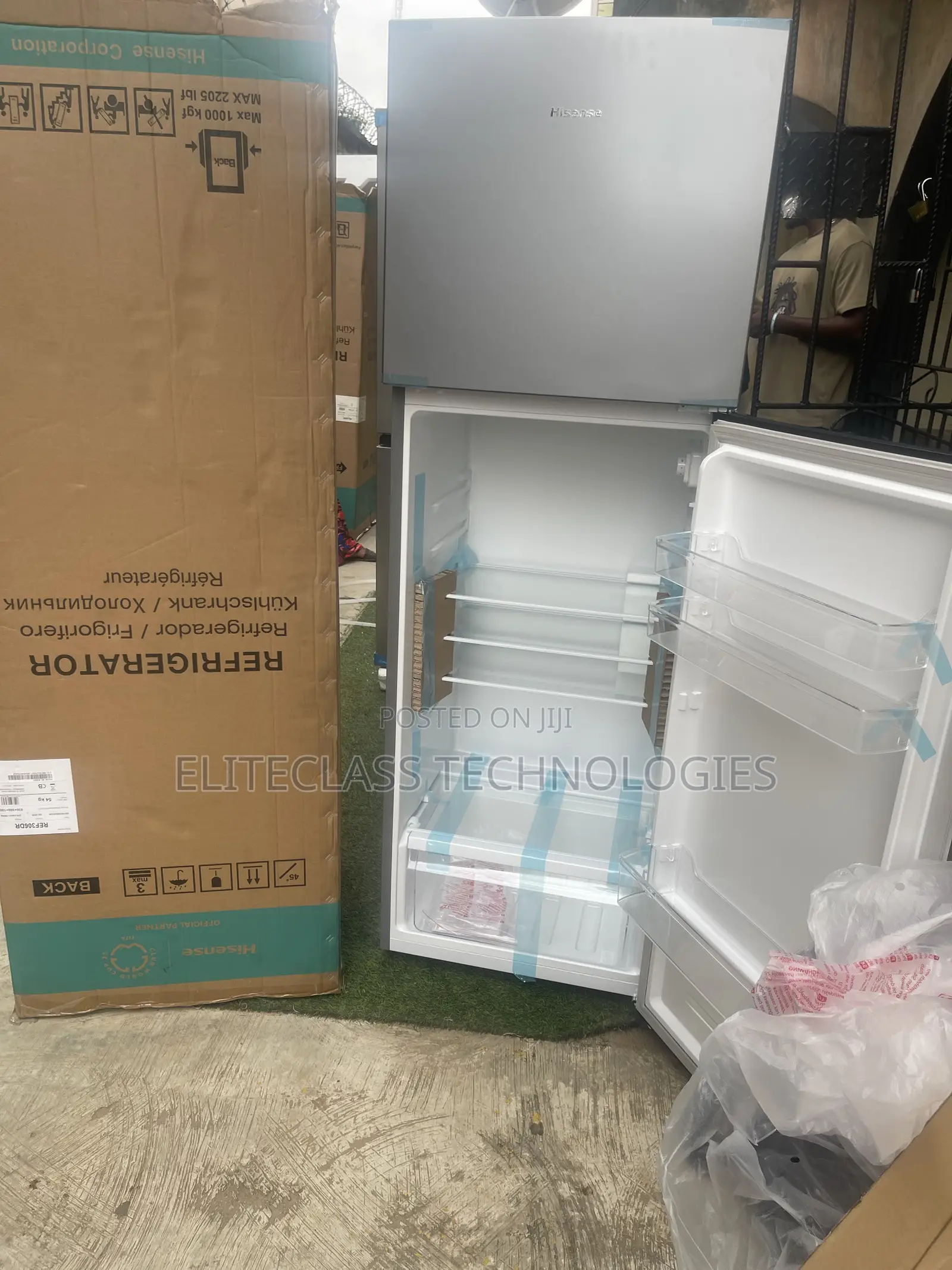 Hisense Home Refrigerator 306L Double Door