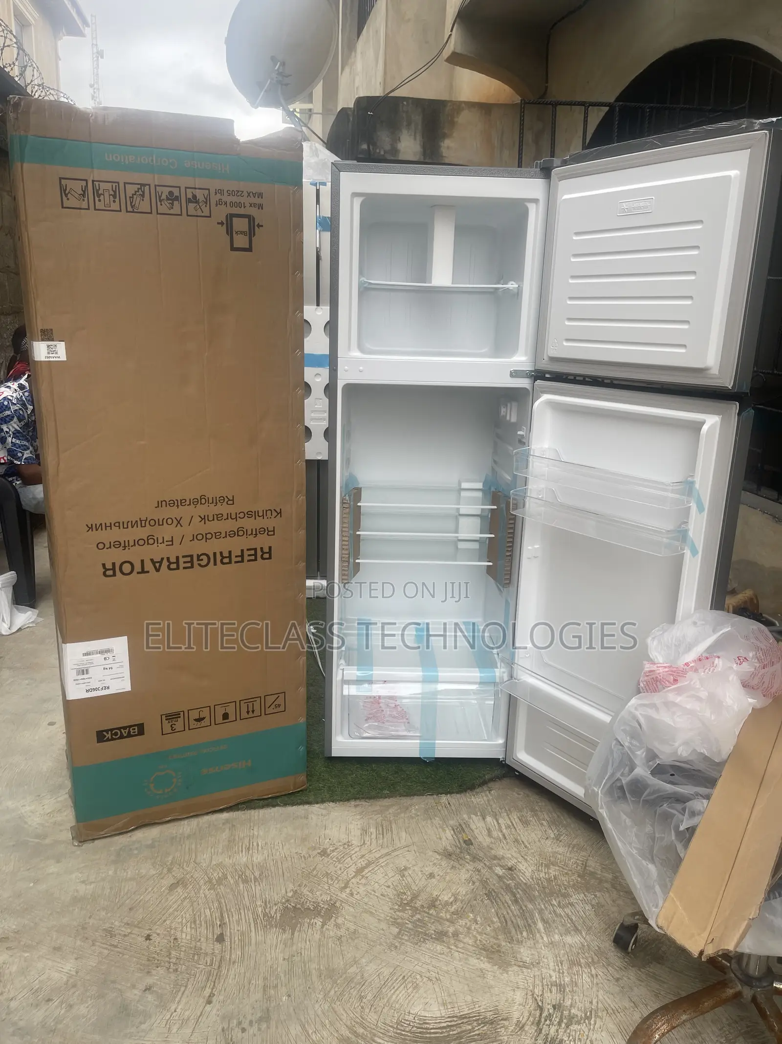 New Hisense Kitchen Refrigerator 306 Litres
