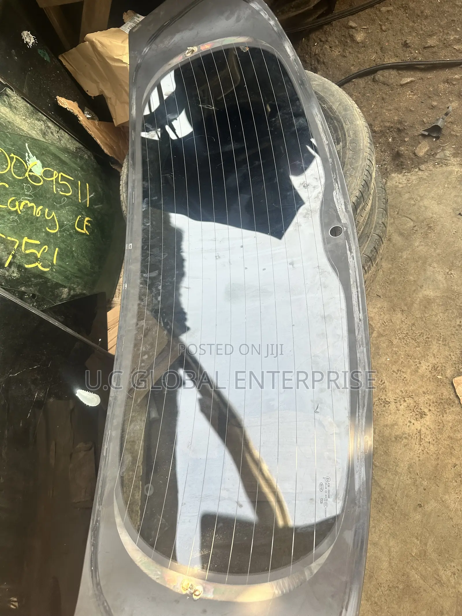 Back Windscreen Glass for Kia Sorento 2015 Available
