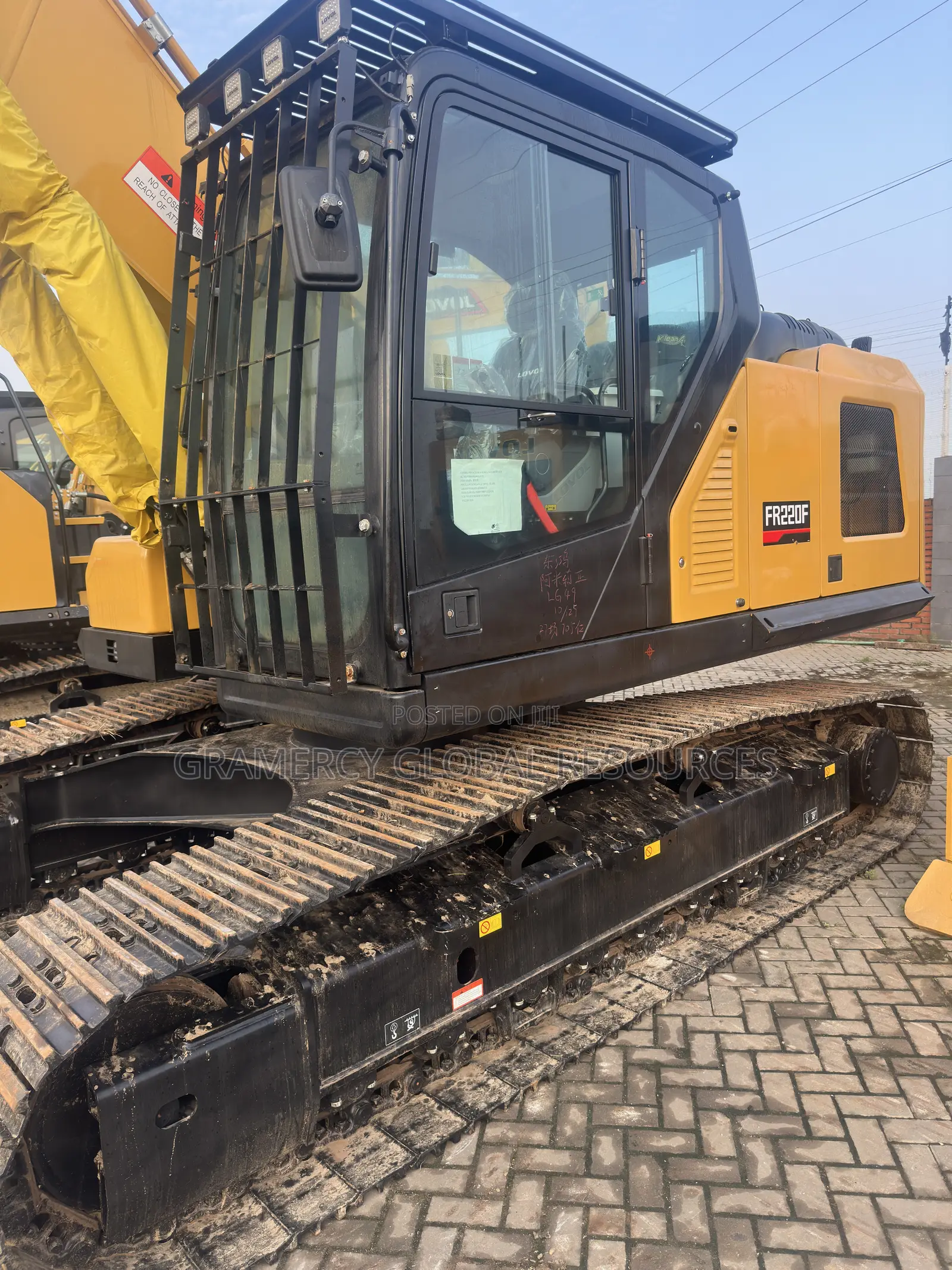 Brand New LOVOL 22 Tons Excavator FR220F for Sale