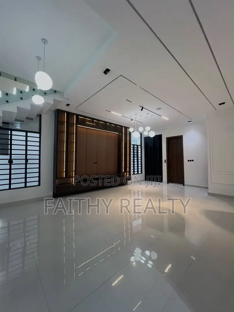 4bdrm Duplex in Orchid, Lekki for sale