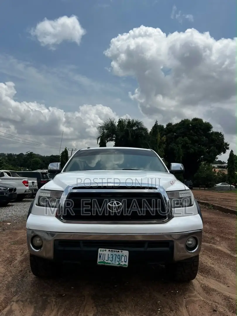 Toyota Tundra Double Cab 4x4 Limited 2010 White
