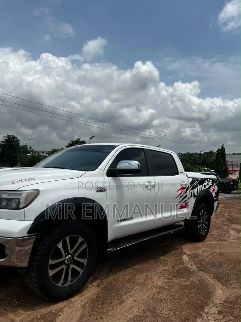 Toyota Tundra Double Cab 4x4 Limited 2010 White