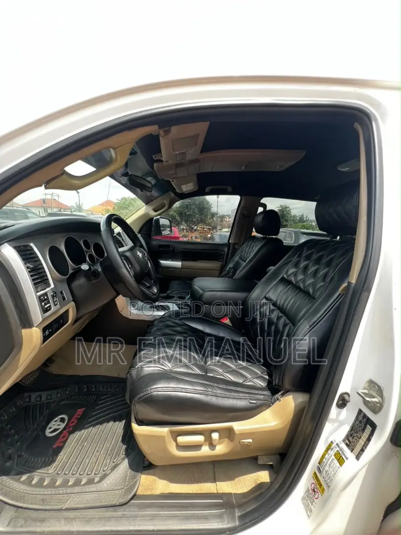 Toyota Tundra Double Cab 4x4 Limited 2010 White
