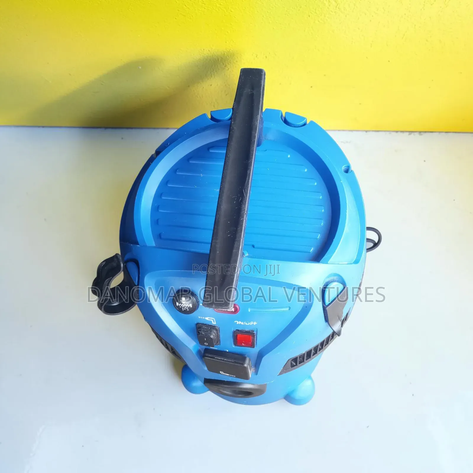 Nilfisk Multi 11 30T Industrial Wet and Dry Vacuum Cleaner With Blower