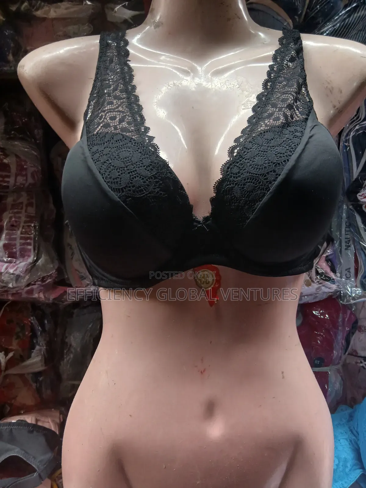 Women's Elegant Lace Trim Single Padded Bra – Black (Size 42D)