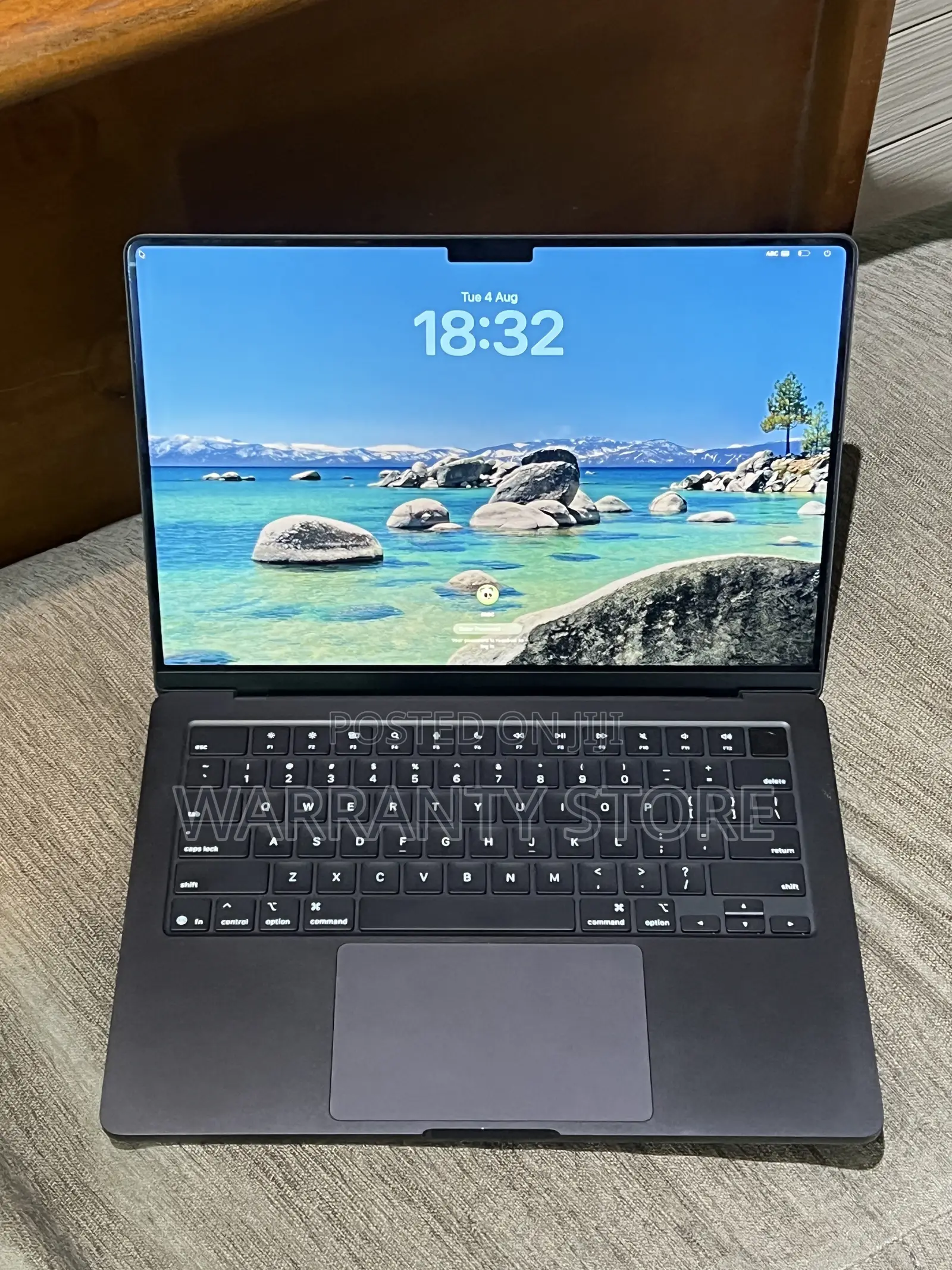 Laptop Apple MacBook Pro 2025 M5 16GB Apple M5 SSD 512GB