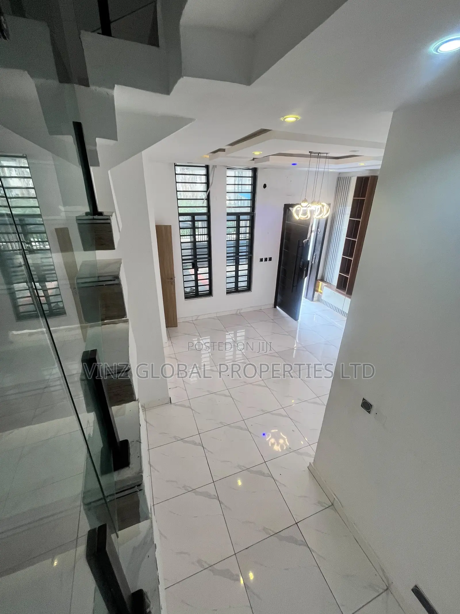 4bdrm Duplex in Lekki for rent