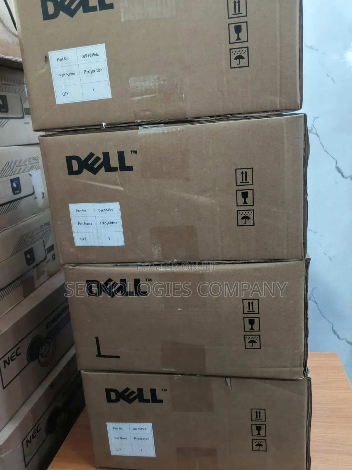 Dell P519HL 4000 Lumens Full HD 3D Ready Laser Projector