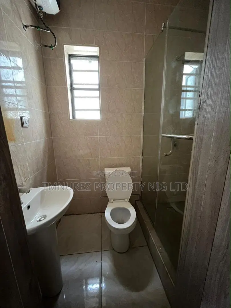 4bdrm Duplex in VGC / Ajah for rent