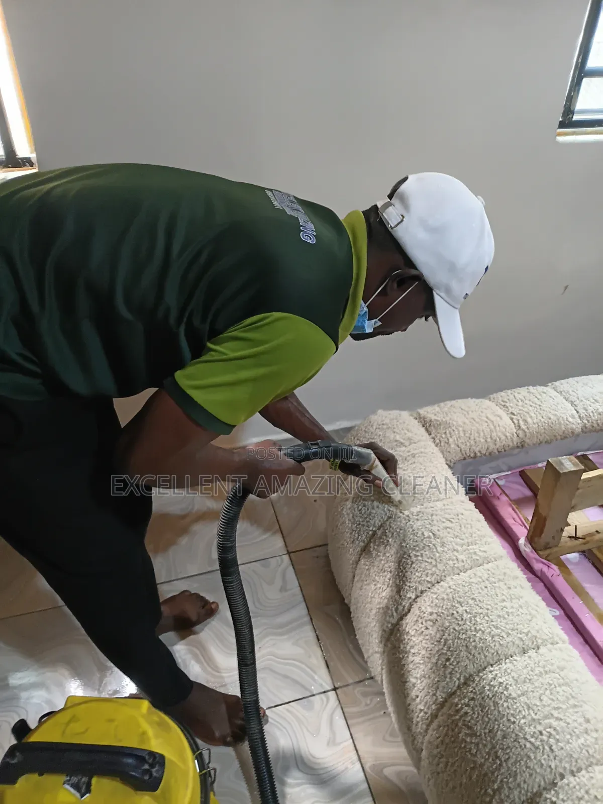 Sofa/Bedframe/Furniture Cleaning