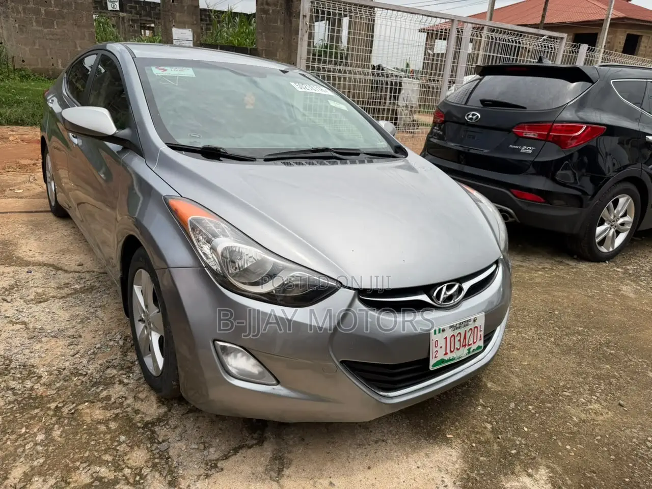 Hyundai Elantra GLS Sedan FWD (1.8L 4cyl 6A) 2013 Gray