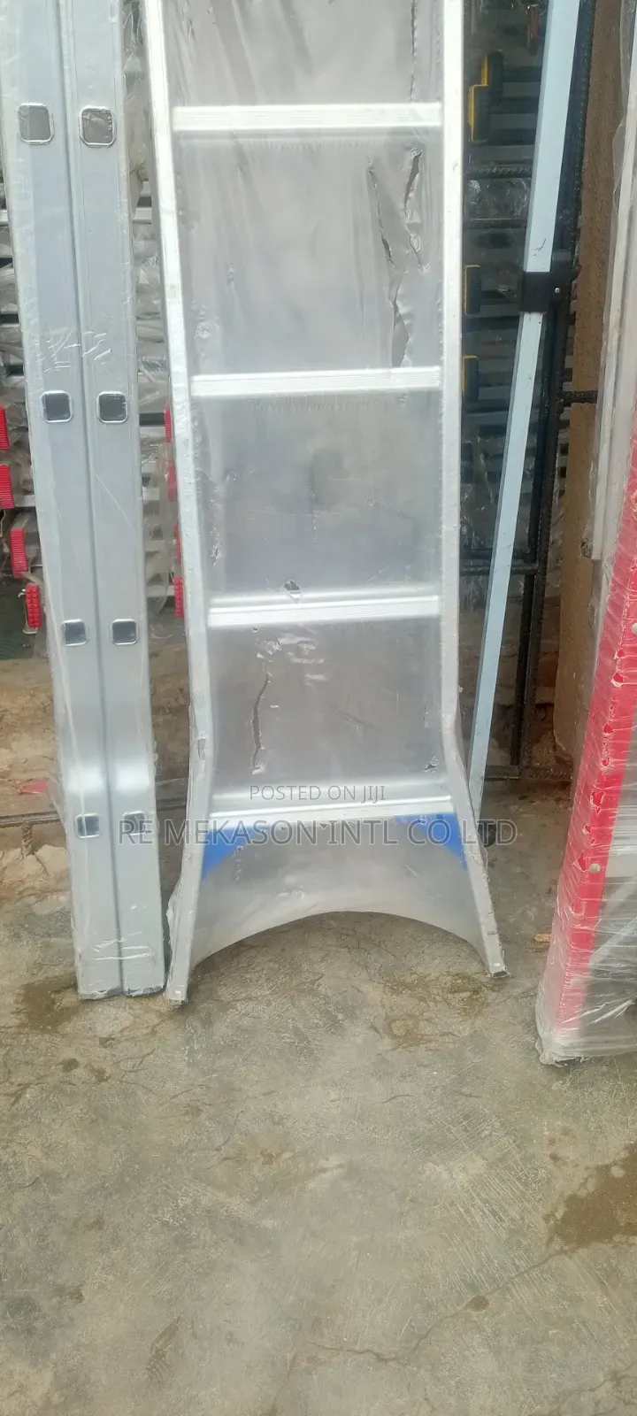 16ft Heavy Duty Foldable Ladder