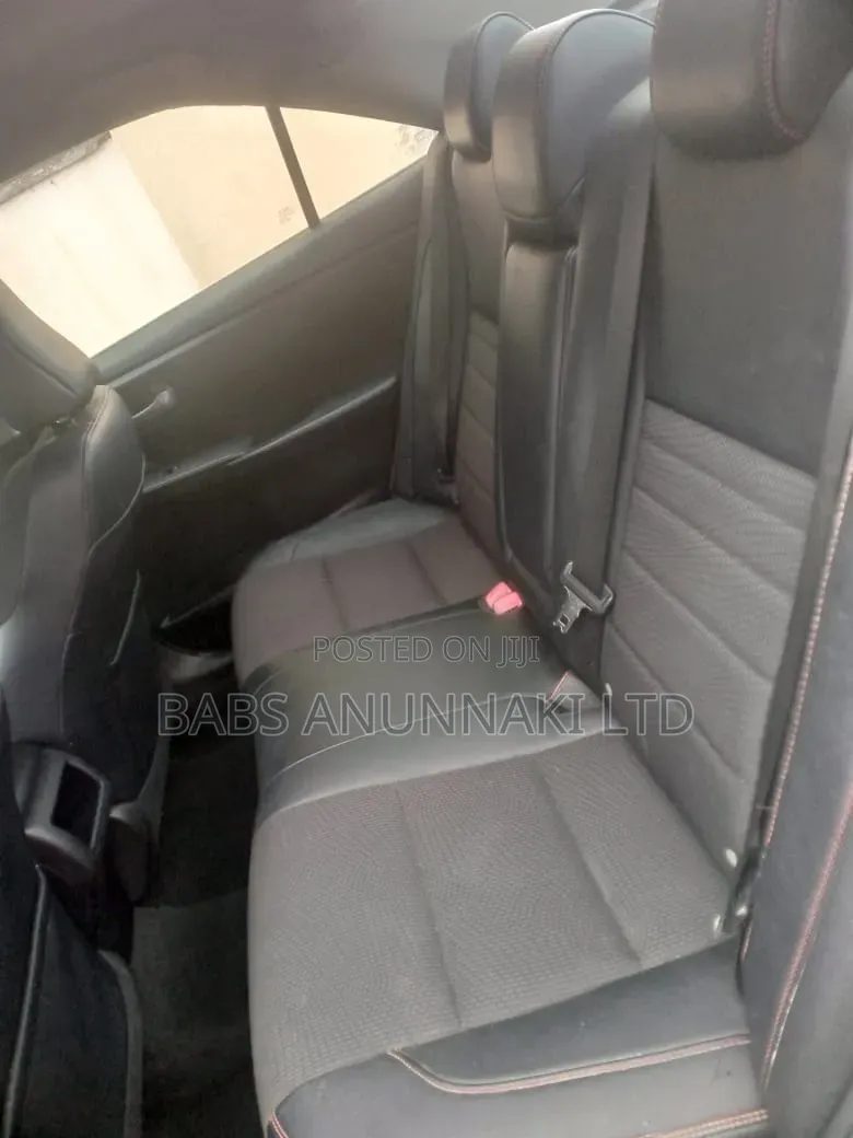Toyota Camry 2016 White