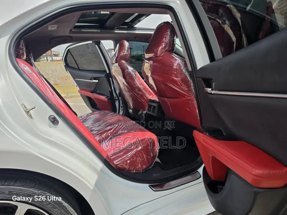 Toyota Camry 2022 White