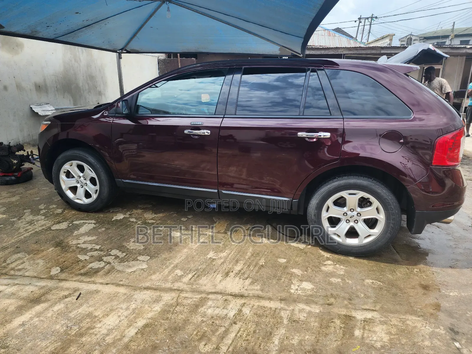 Ford Edge SE 4dr FWD (3.5L 6cyl 6A) 2011 Brown