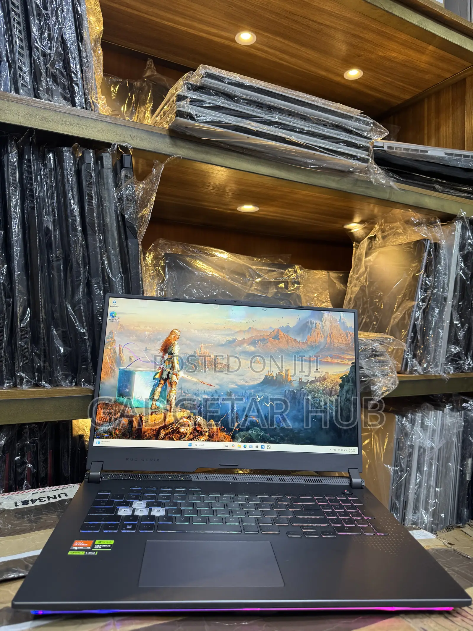 Laptop Asus ROG Strix G17 16GB AMD Ryzen 9 SSD 1T