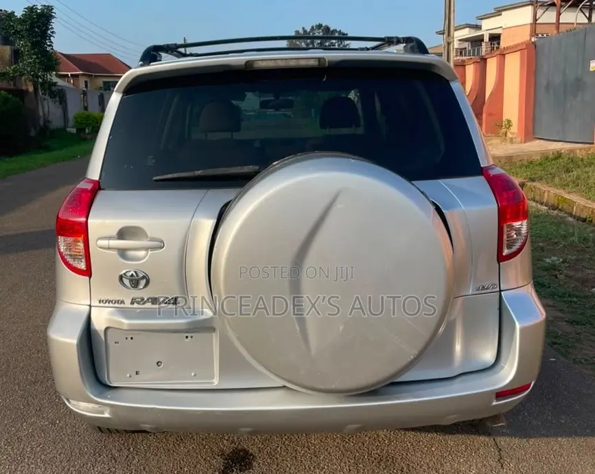 Toyota RAV4 2.0 4x4 2006 Silver