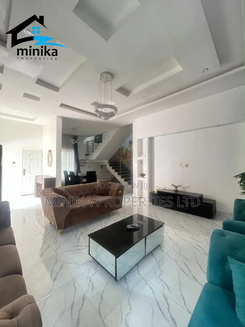 4bdrm Duplex in Ikota Villa for sale
