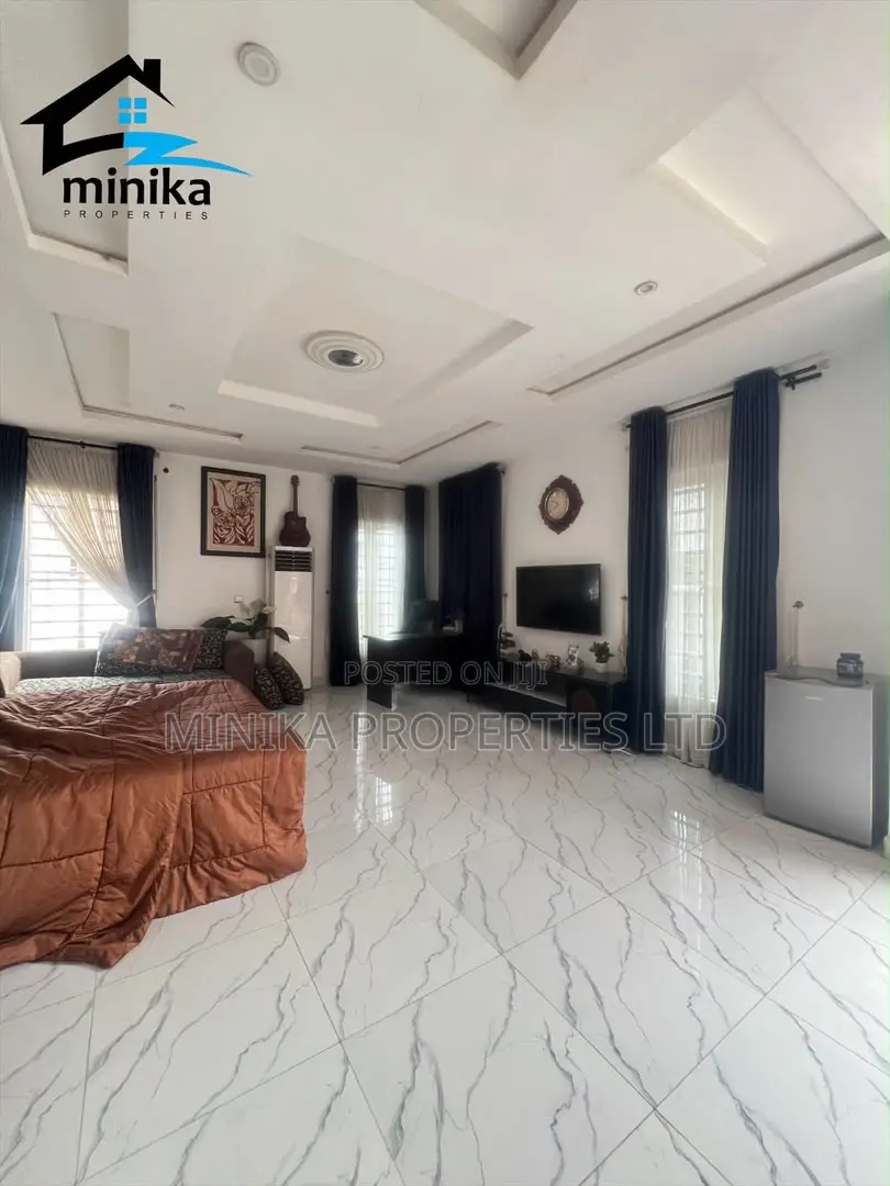 4bdrm Duplex in Ikota Villa for sale