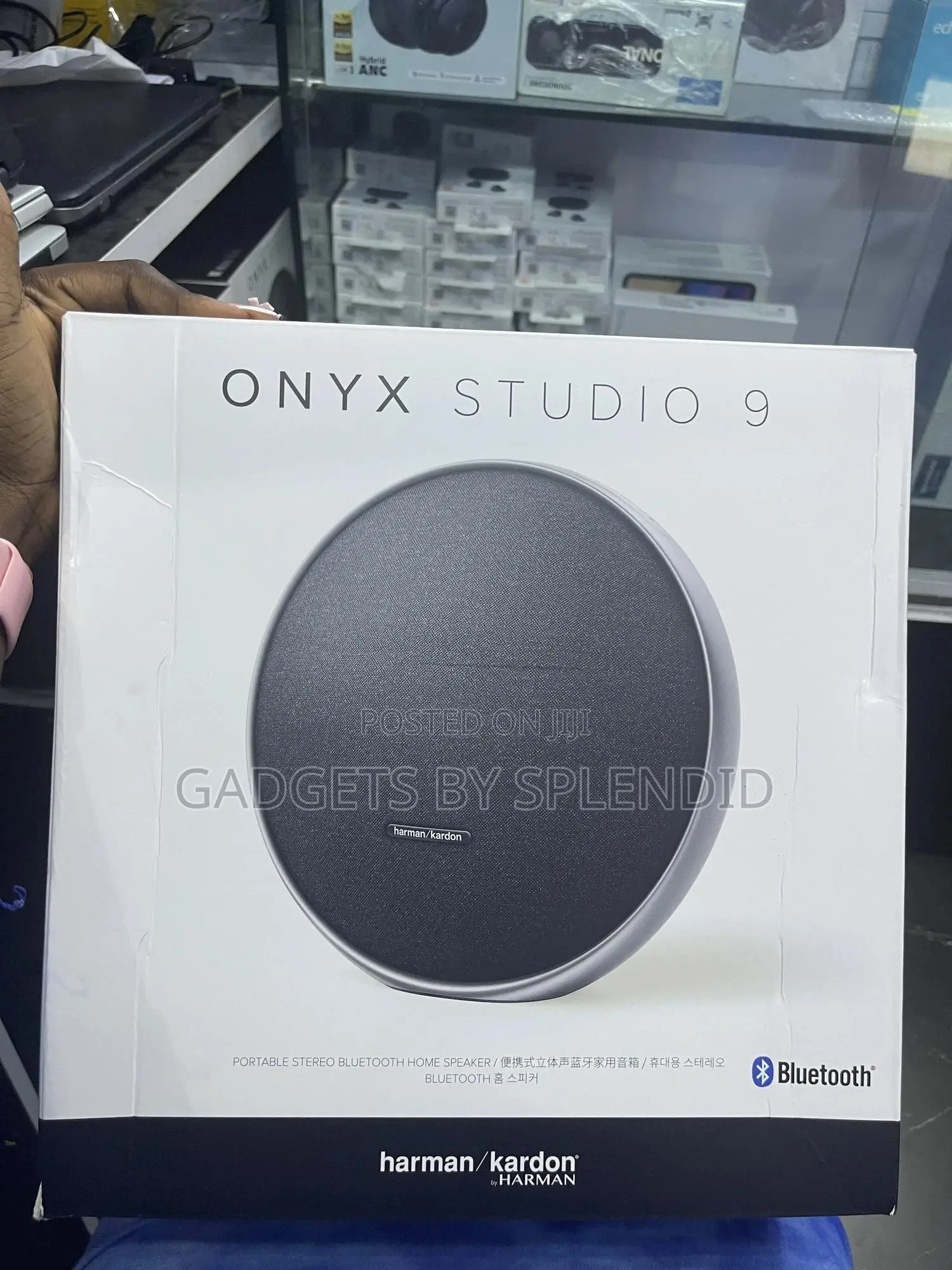 Brand New Onyx Studio 9