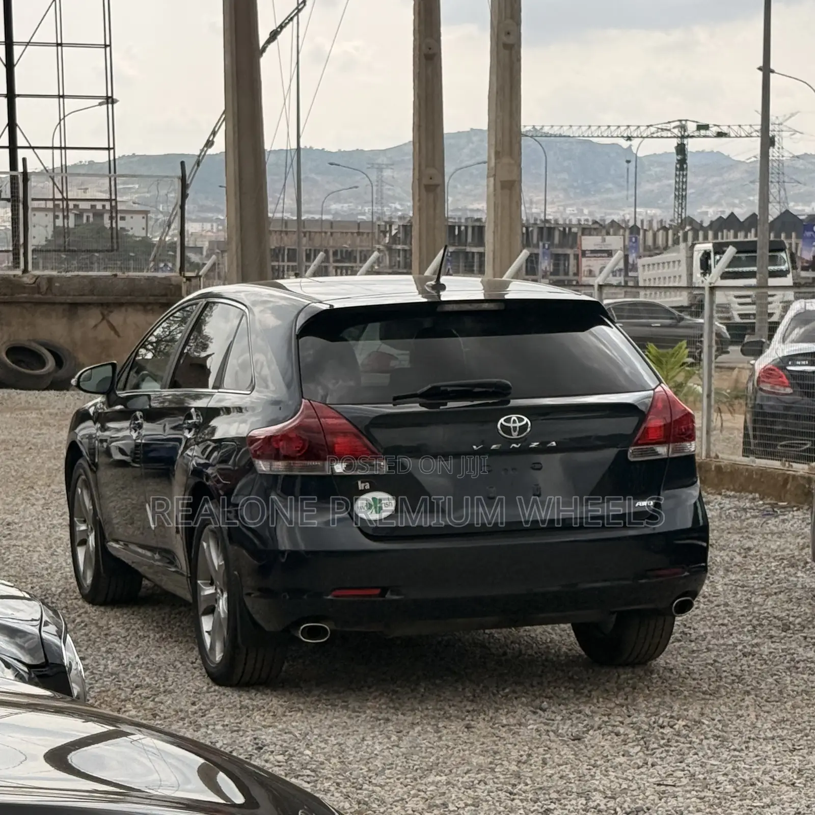 Toyota Venza LE AWD V6 2013 Black