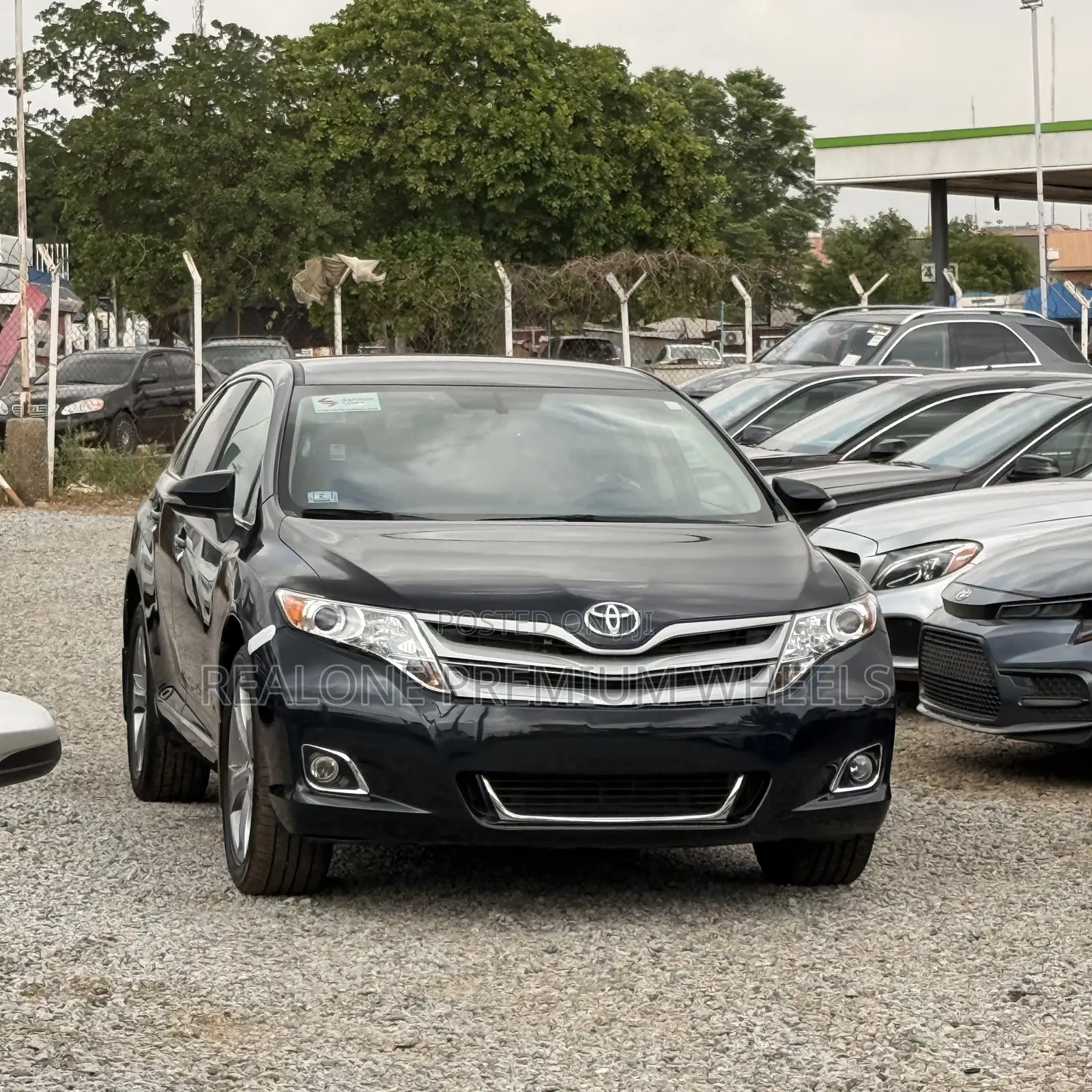 Toyota Venza LE AWD V6 2013 Black