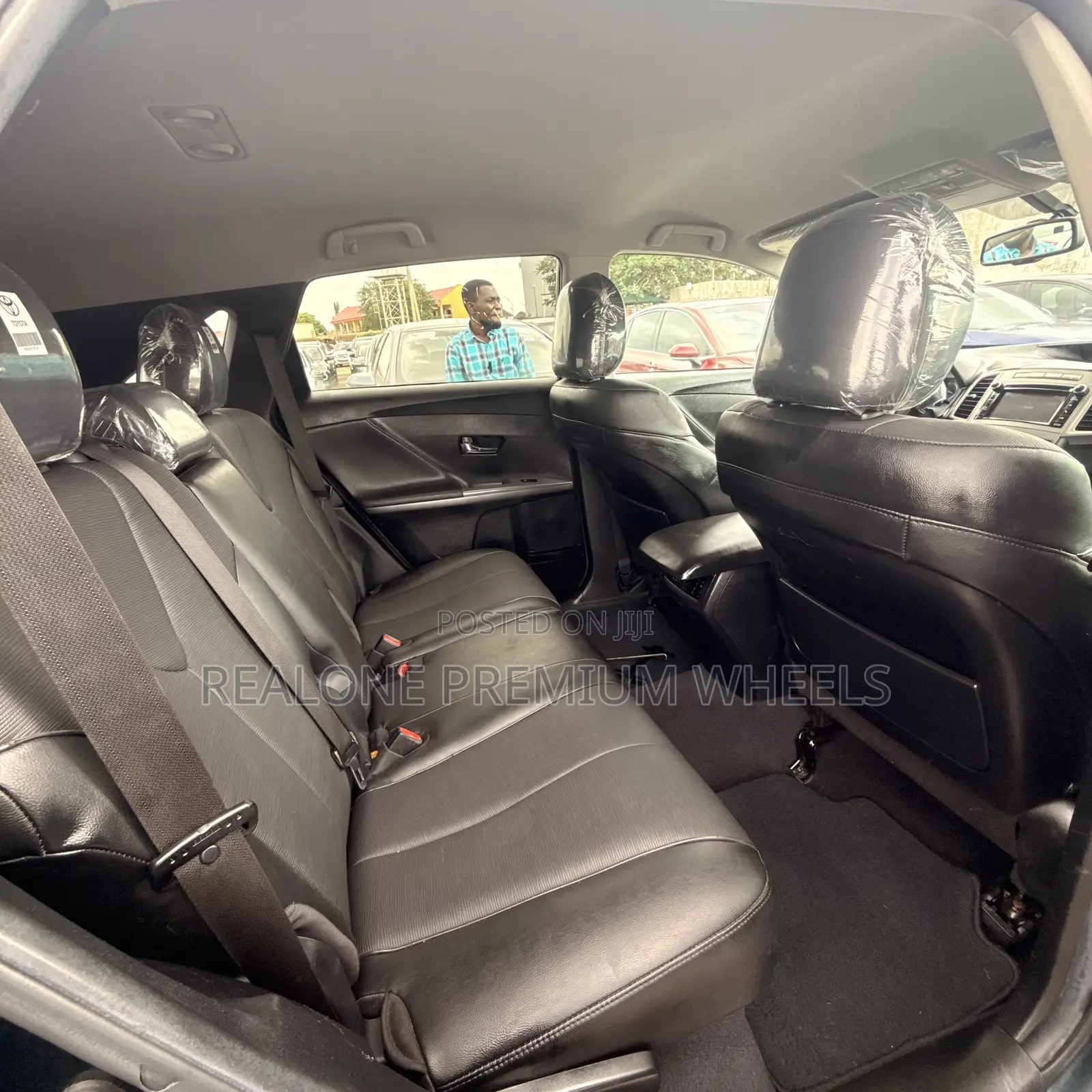 Toyota Venza LE AWD V6 2013 Black