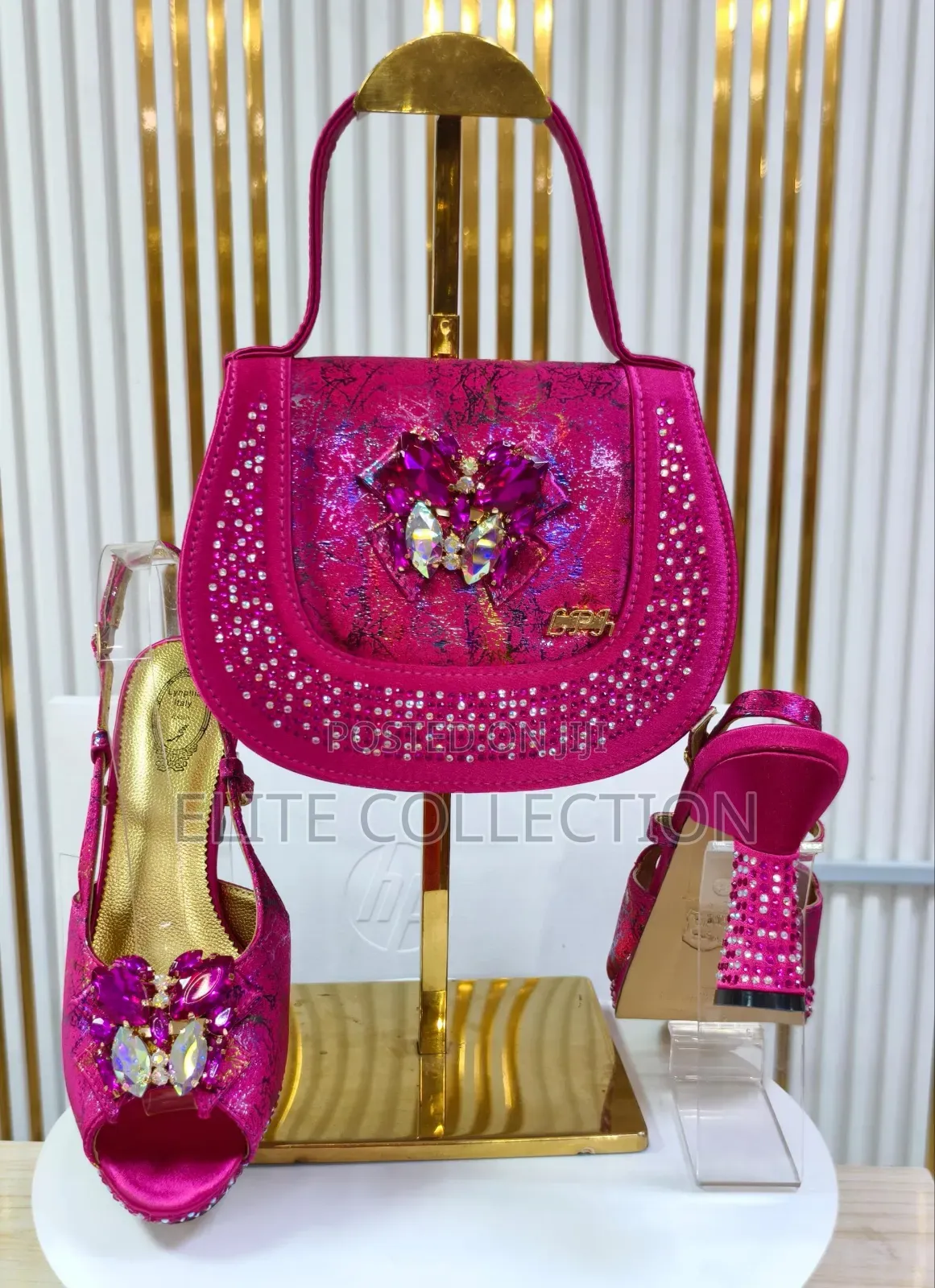 Lynphia Set So Elegant and Classy set.sizes Available From 37 to 43