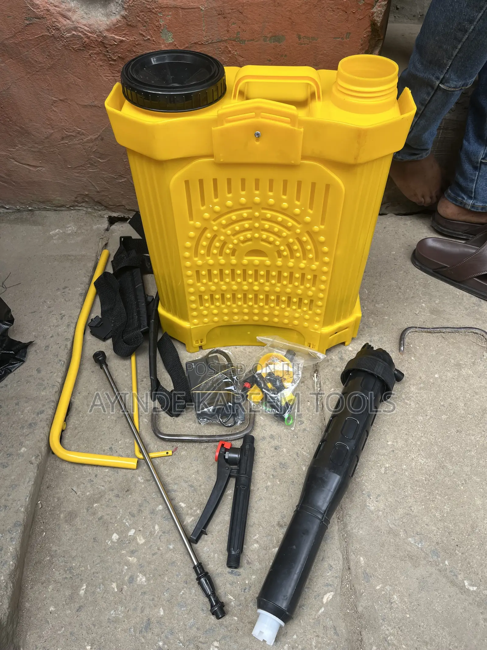 2 in 1 Elevtric Manual Operated Sprayer(16L)