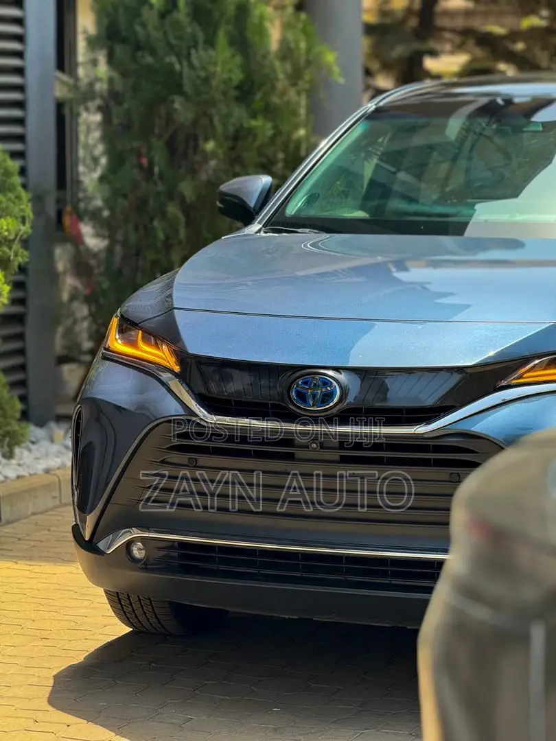 Toyota Venza Limited AWD 2023 Blue