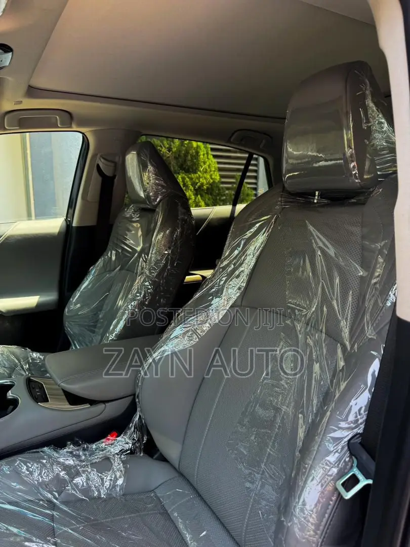 Toyota Venza Limited AWD 2023 Blue