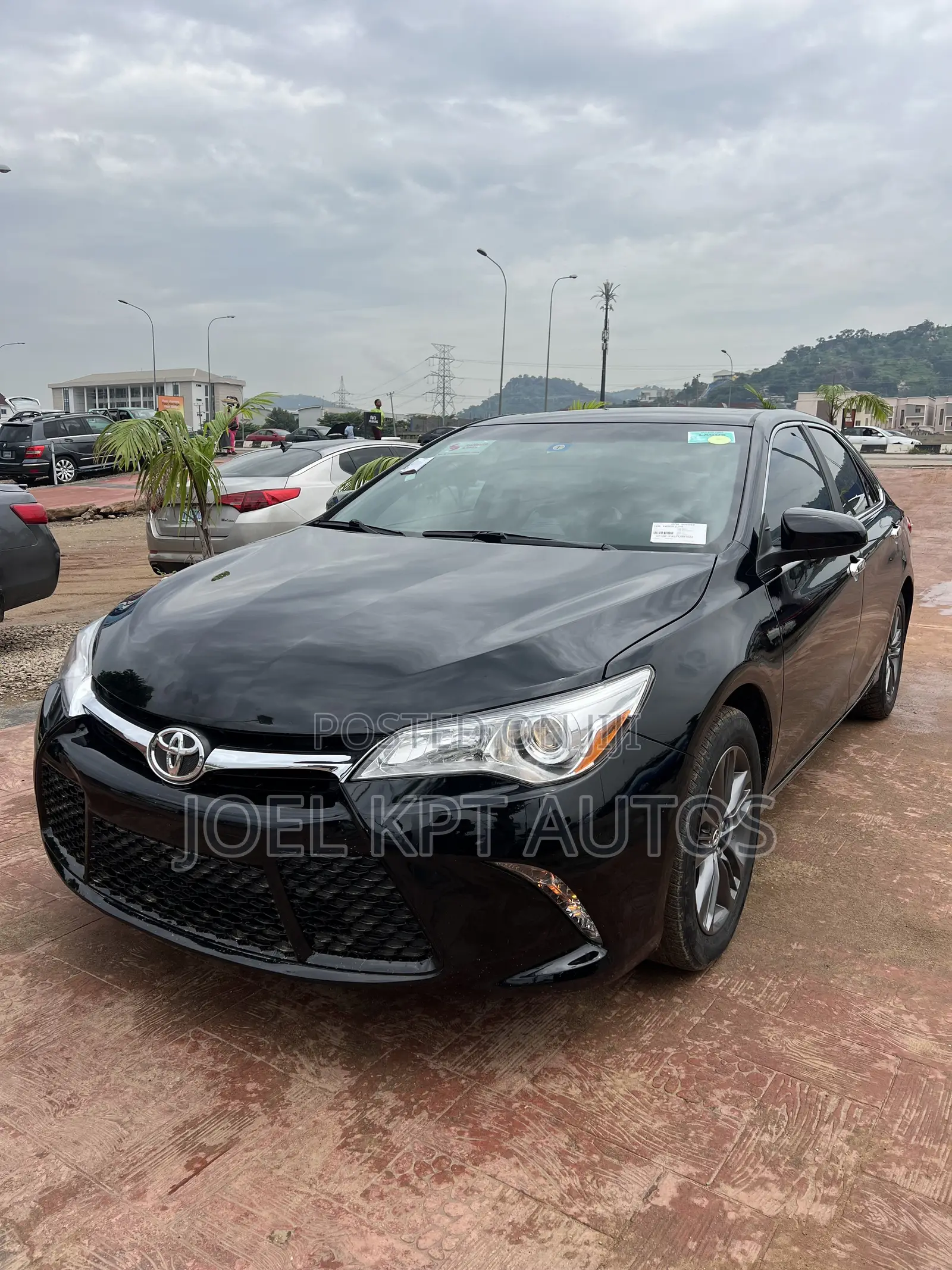Toyota Camry 2016 Black