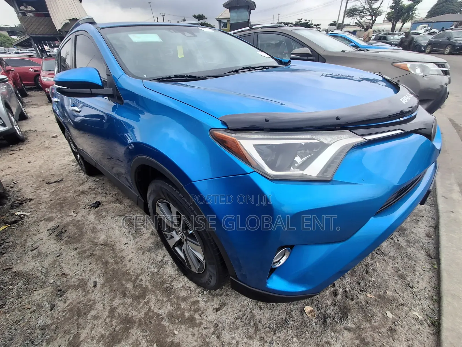 Toyota RAV4 2017 Blue