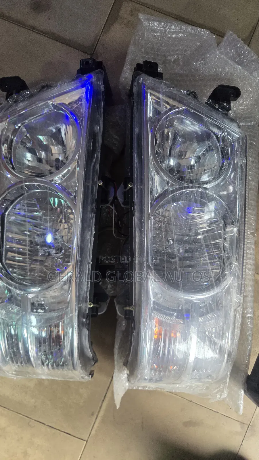 Head Lamp Toyota Coaster 2005