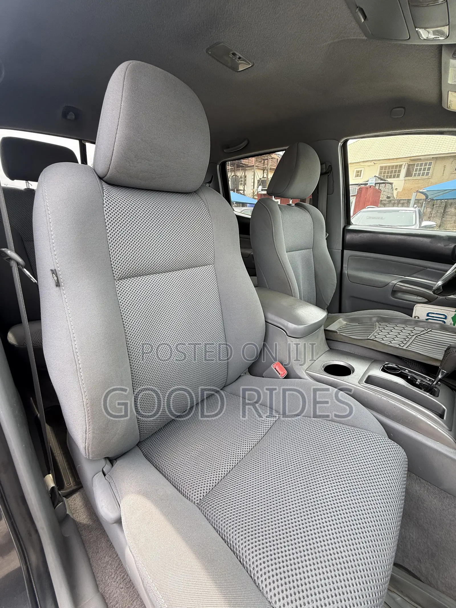 Toyota Tacoma Double Cab V6 Automatic 2011 Gray