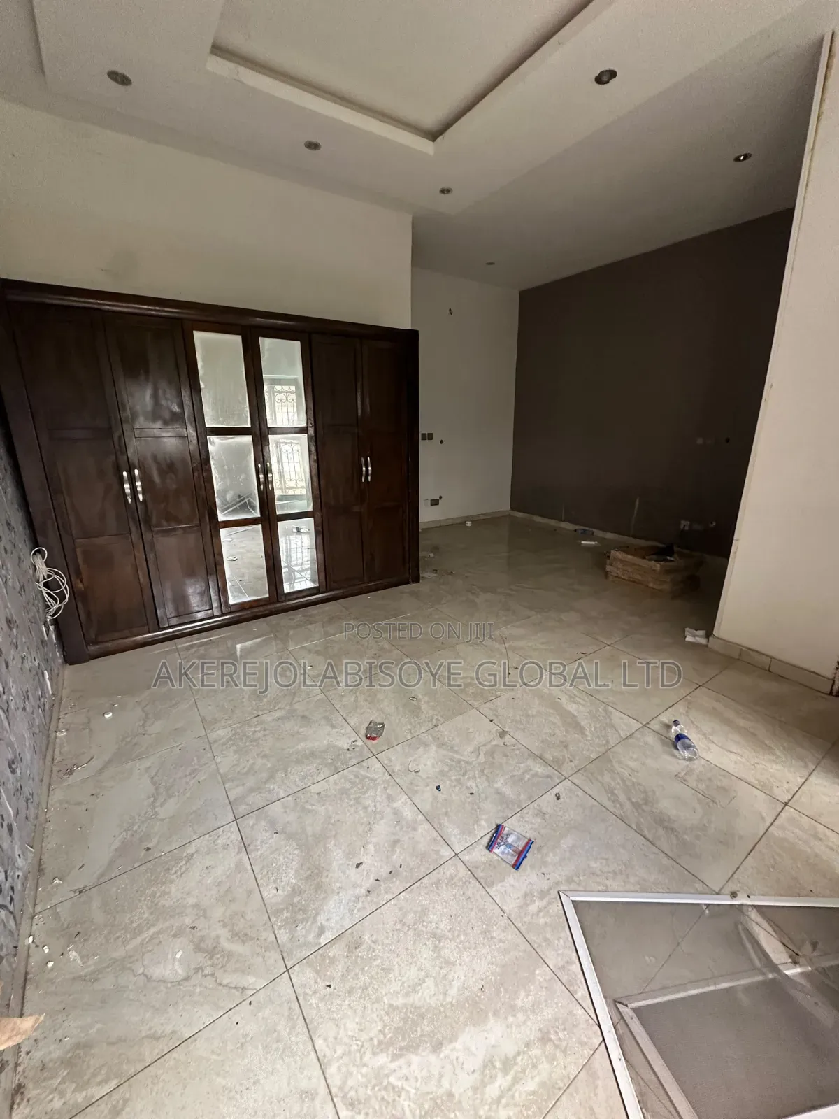 3bdrm Apartment in In An Estate Around for rent