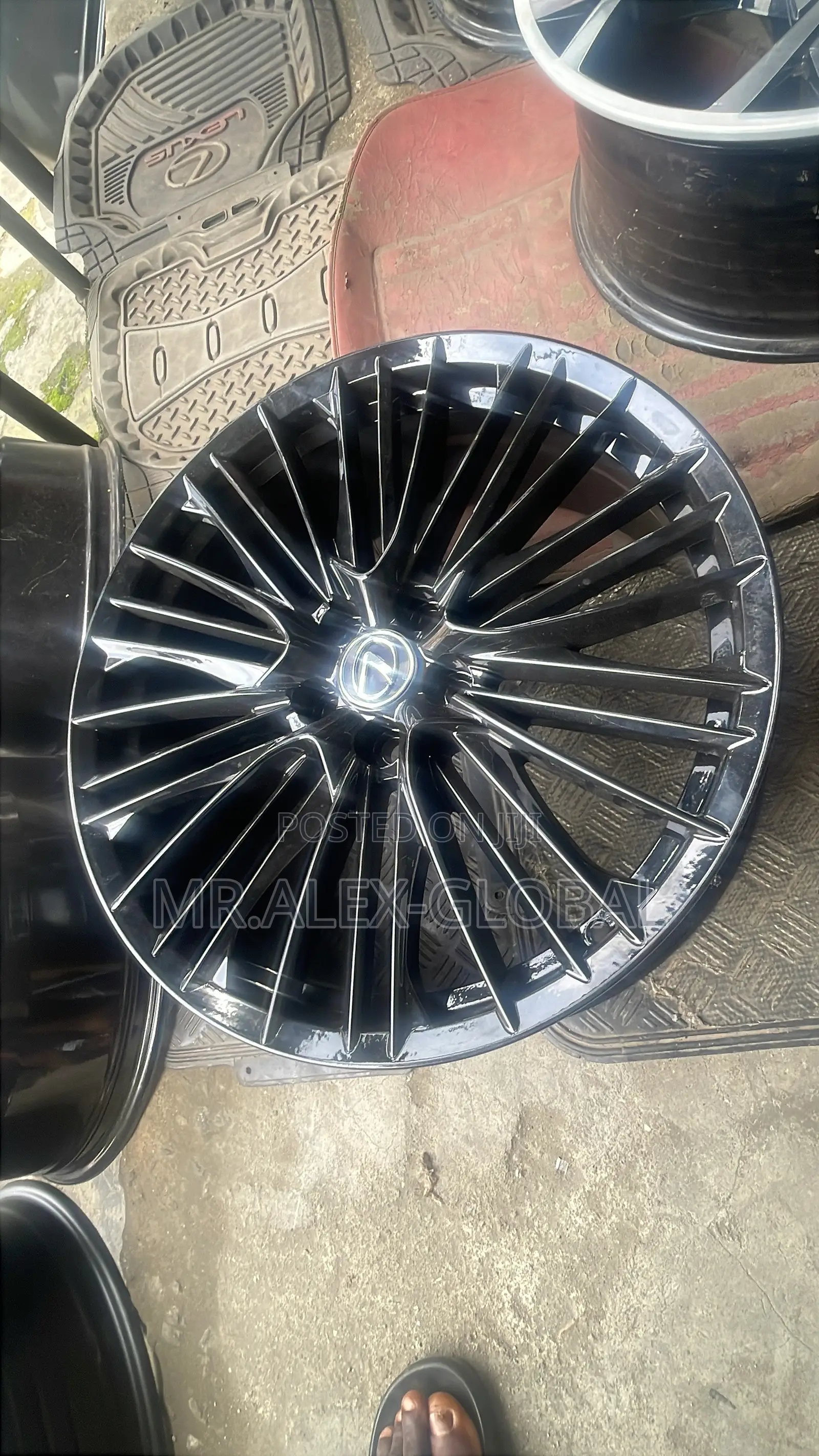20 INCHES Lexus RX350 Original Black